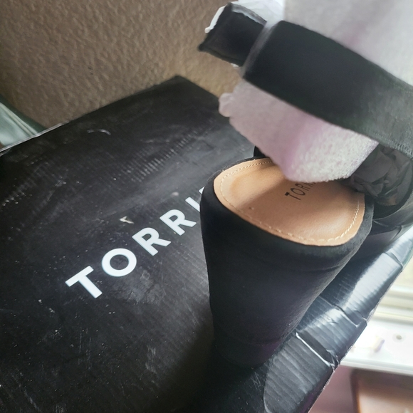 Black Torrid booties size 11 / Suede Leather / Open Toe / Platform Heels / - Picture 6 of 8